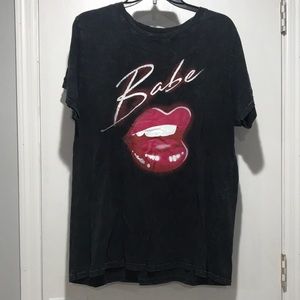 Babe faded t shirt